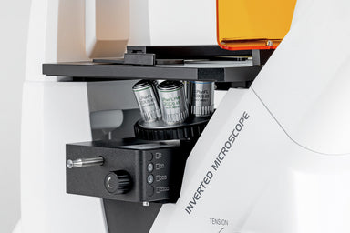 Inverted microscope turret with objectives and stage