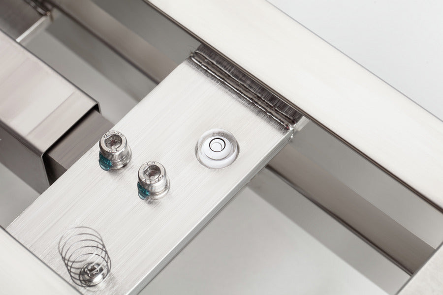 SFB 100K-2XLM_level_eye